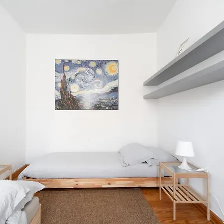 Διαμέρισμα Pignolo 107 *